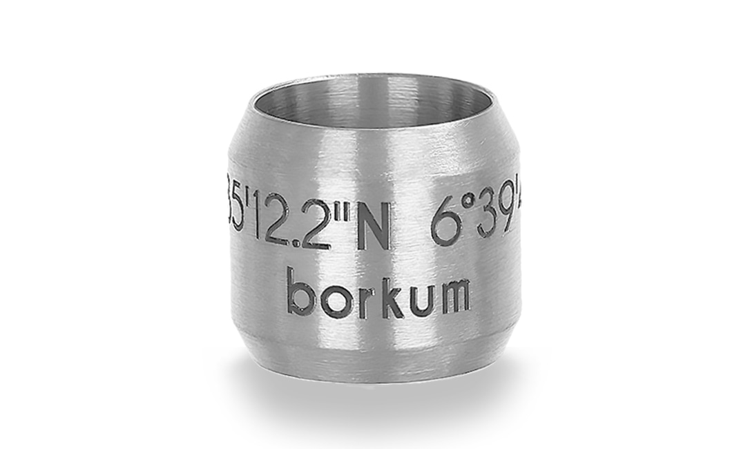 Bild von Koordinaten-Bead "Borkum" 8mm aus Edelstahl, stahlfarben